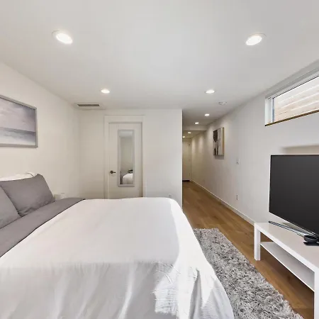 Modern Apartment Near Light Rail Seattle Exterior foto
