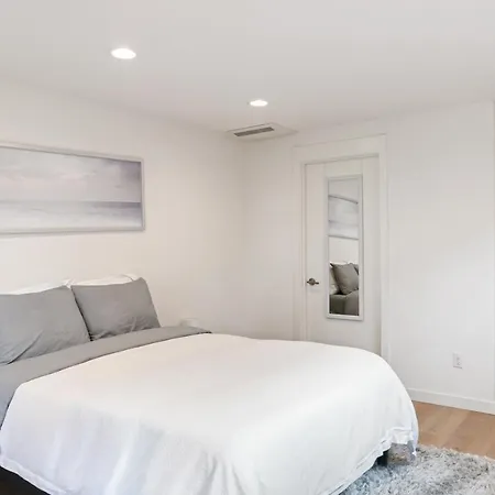 Modern Apartment Near Light Rail Seattle Exterior foto